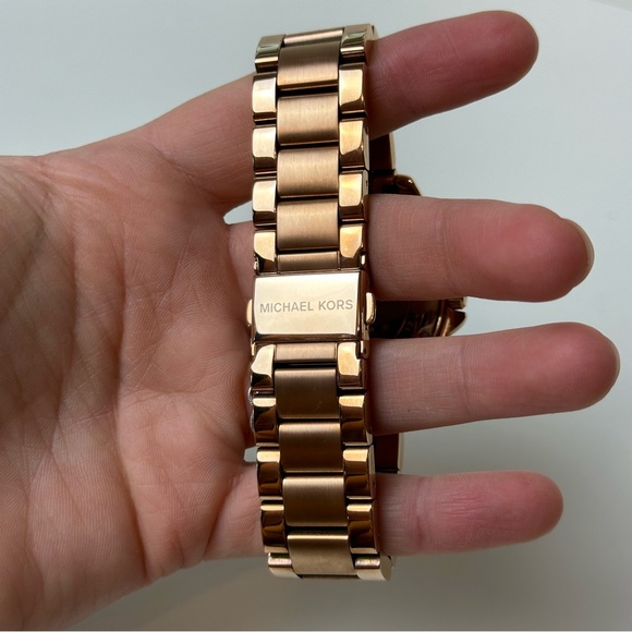 Michael Kors rose gold chronograph crystal halo MK5263 watch - Picture 4 of 8